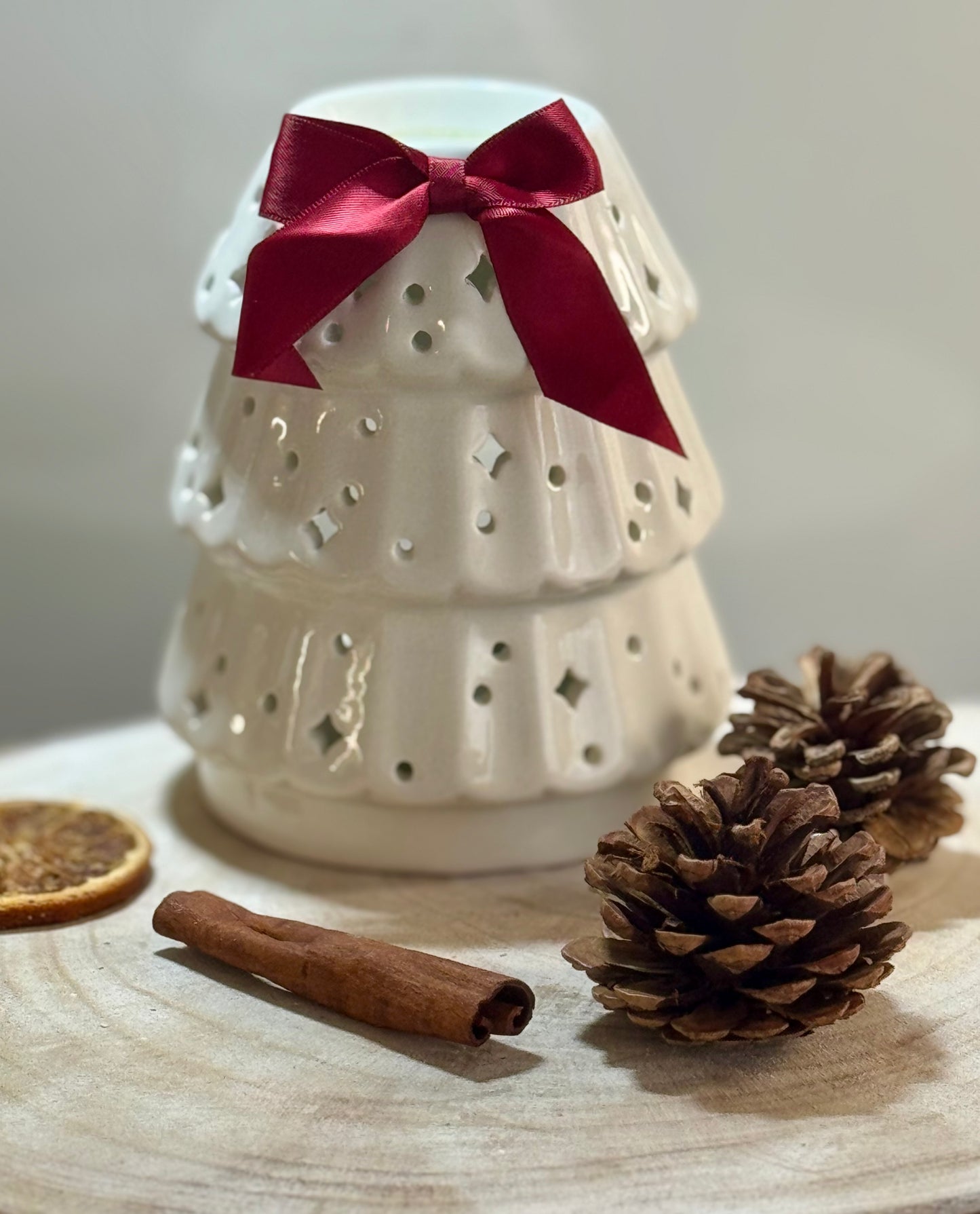 Christmas tree wax burner