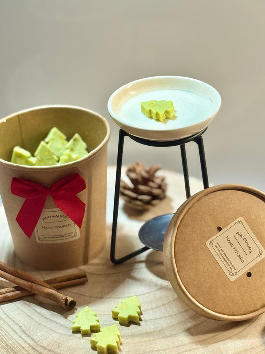 Christmas tree wax melt tub and burner gift set!
