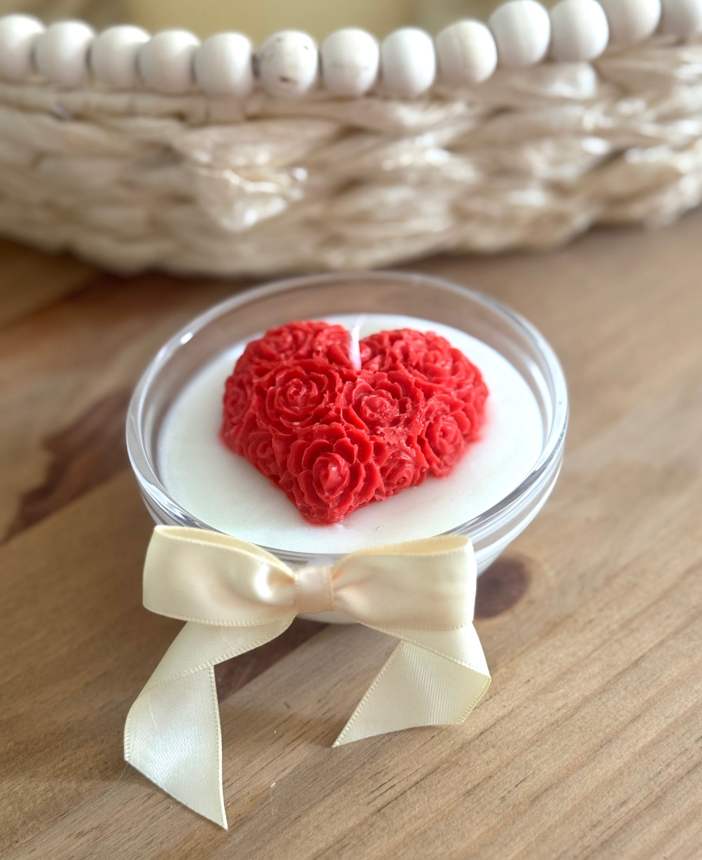 Mini rose heart candle