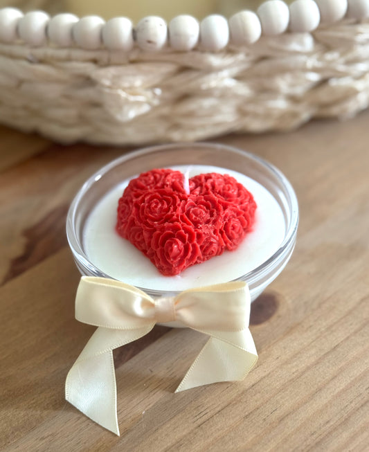 Mini rose heart candle