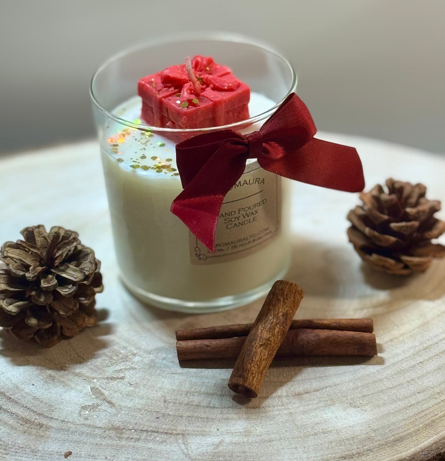 Christmas candle red present