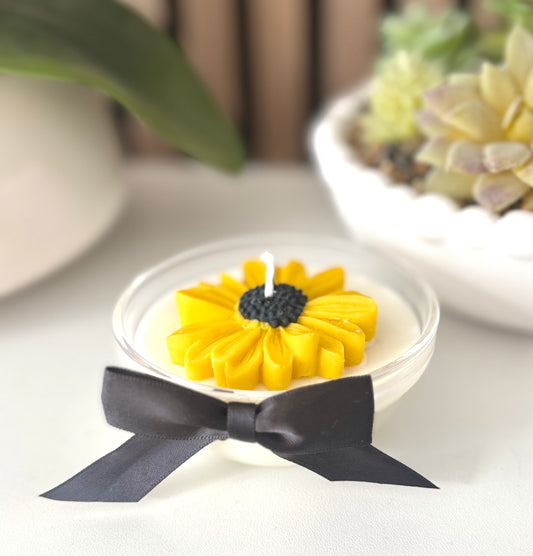 Mini sunflower candle