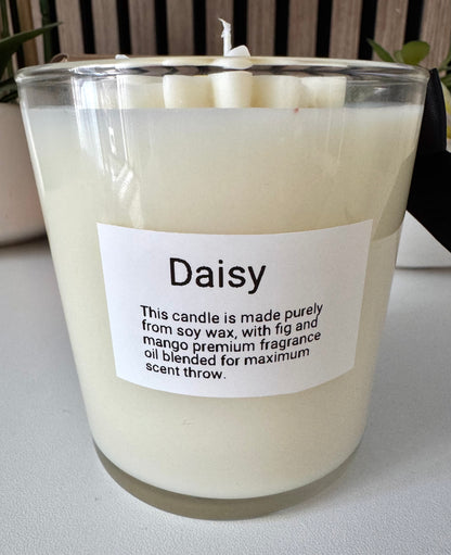 Yellow Daisy candle