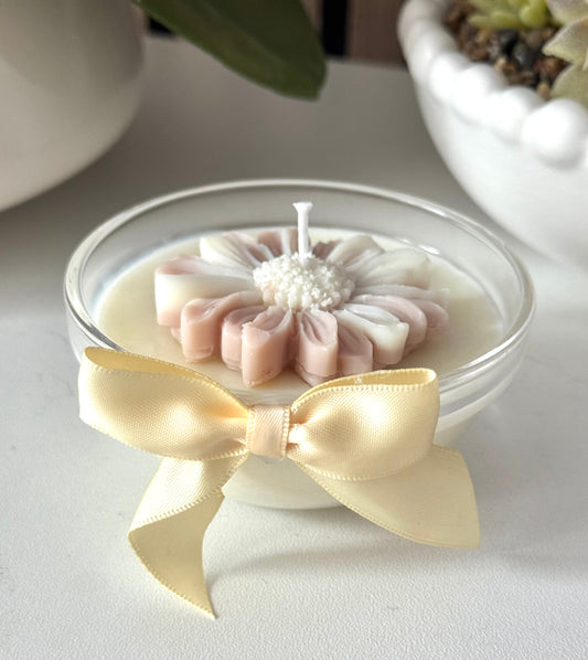 Mini autumn Daisy candle