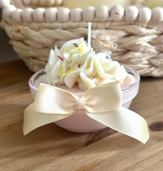 Mini strawberry milkshake candle