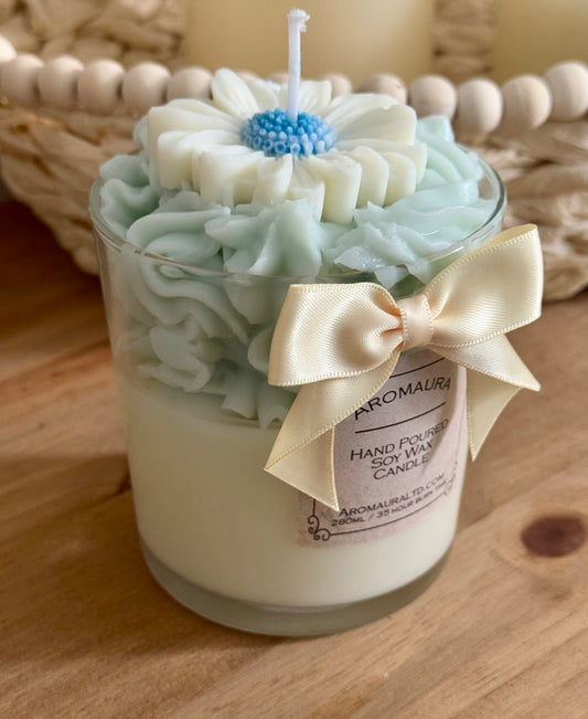 Whipped daisy candle blue