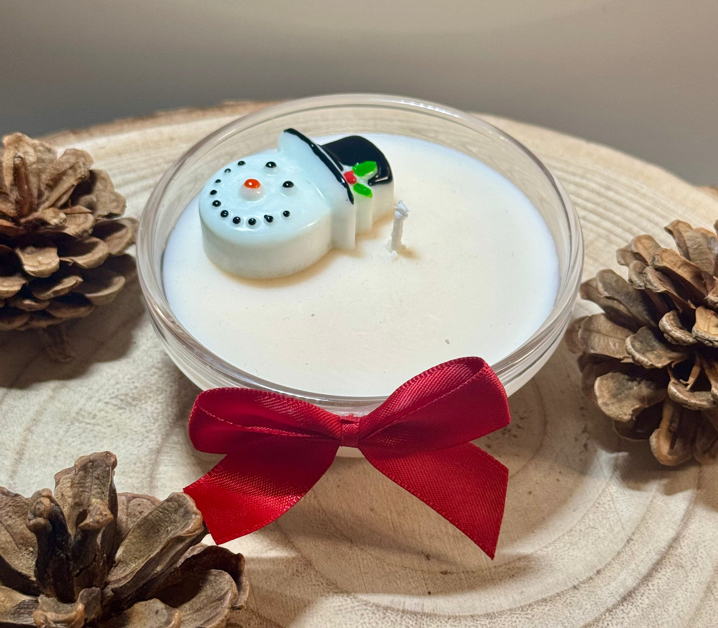 Mini snowman candle
