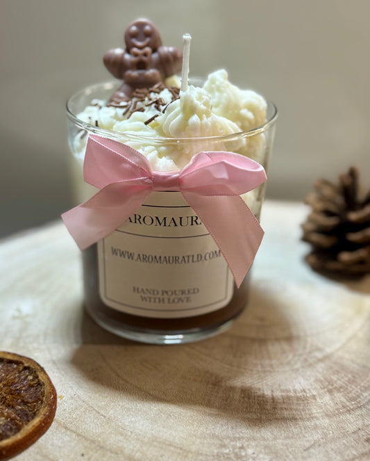Gingerbread hot chocolate candle